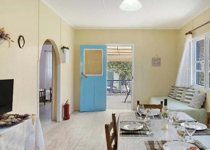 בית נופש Antonis House *